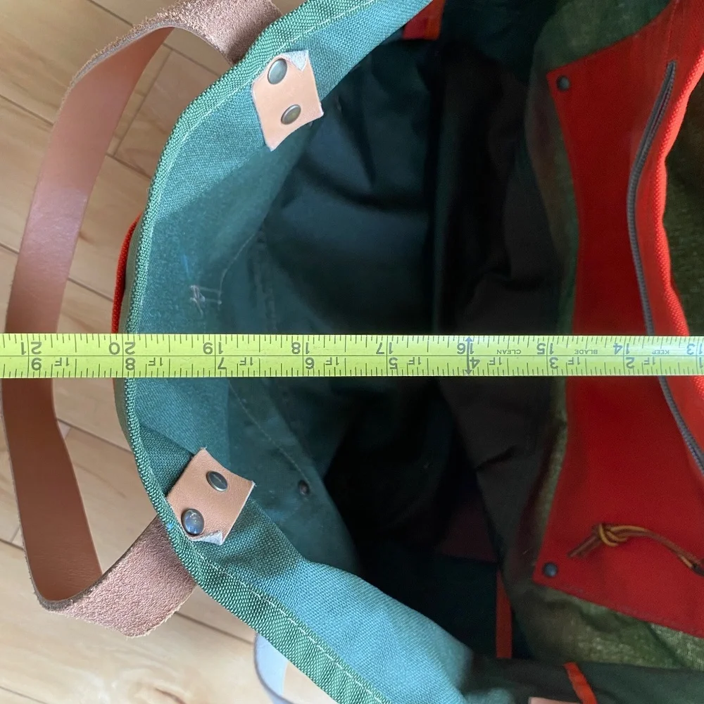 LL Bean Tote - limited‎ edition - Picture 6 of 6